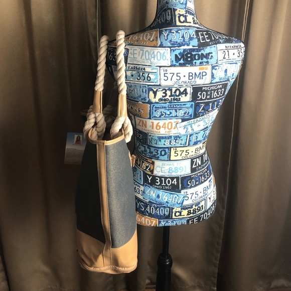 JM New York The Bart’s Sporty Tote Insulated Beach Bag - Picture 5 of 16